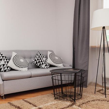 Korali Apartment 伊万诺-弗兰科夫斯克 外观 照片